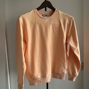 Like new Fila sweatshirt 95% cotton athletic top peach 🍑 color S / M
